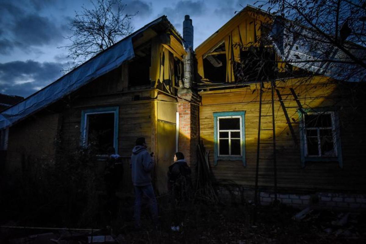 Bo Mozhemo (Porque podemos) Habitantes de Chernihiv y  Novoselivka, cuyas casas fueron dañadas durante la invasión rusa, crean movimiento de ayuda mutua para restaurarlas