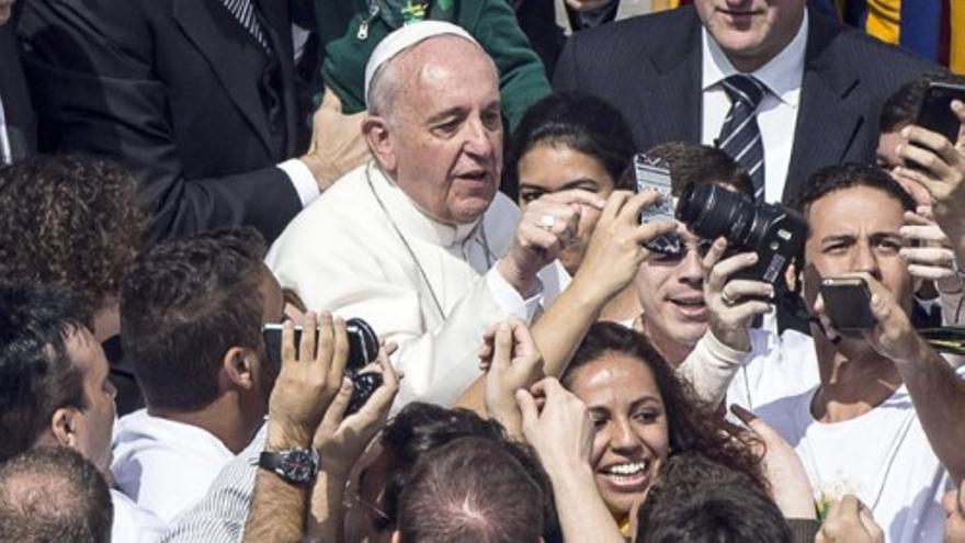 Baño de multitudes del Papa en su segundo Domingo de Ramos