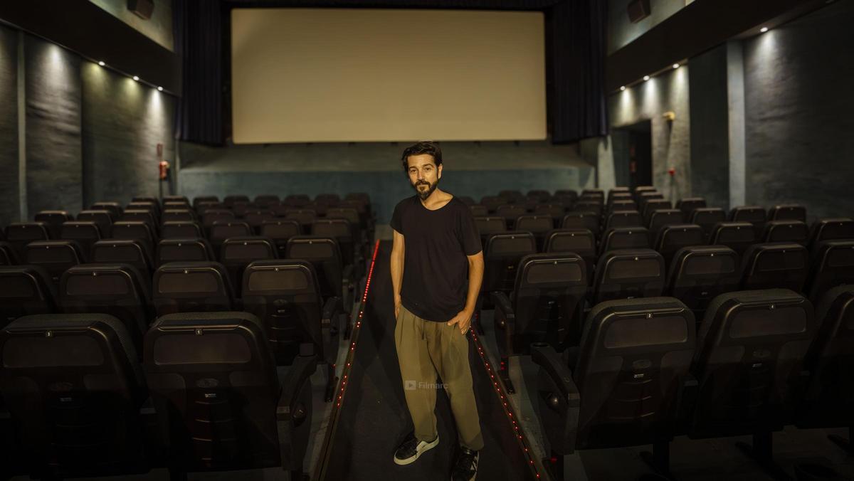 Diego Luna, en los cines Aana de Alicante donde se proyectó "Ceniza en la boca"