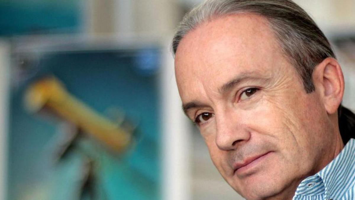 Carlos Briones es químico, investigadordel CSIC y divulgador científico.