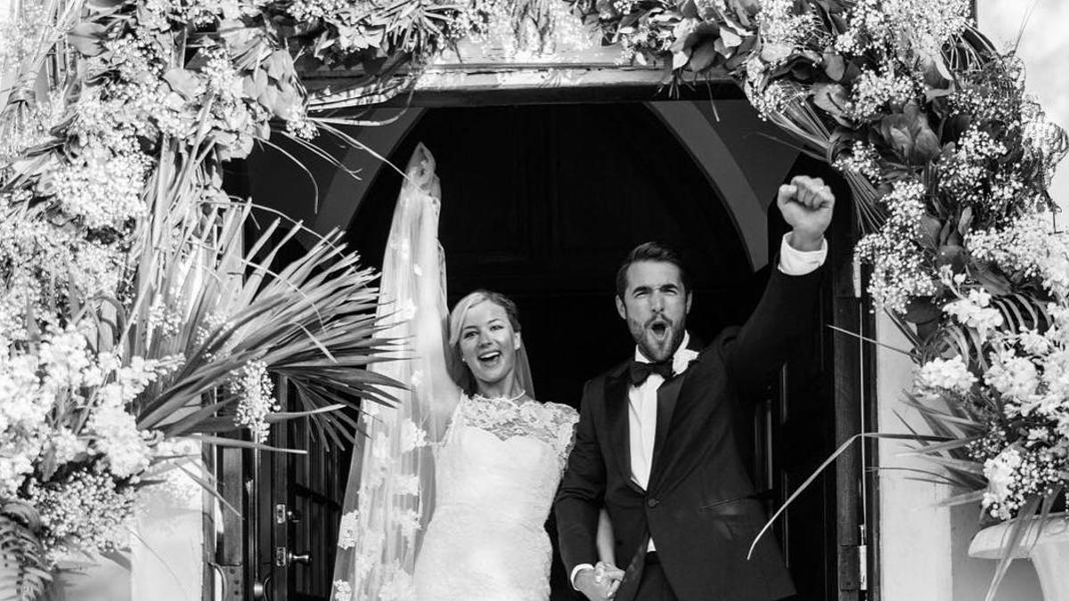 Emily VanCamp y Josh Bowman se casan en Bahamas