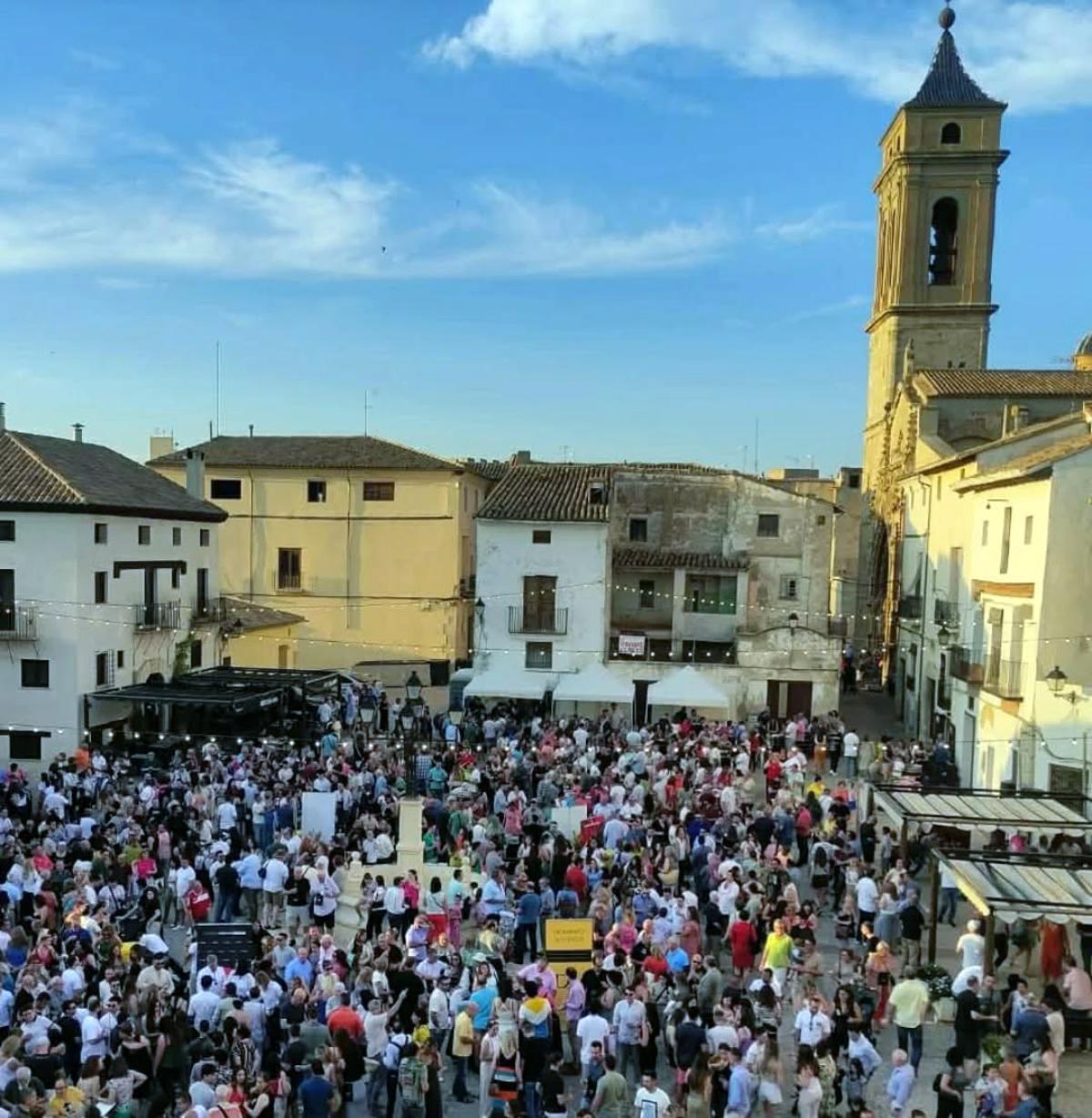 La Plaza de La Villa acoge una nueva edición de Requena es Cava.
