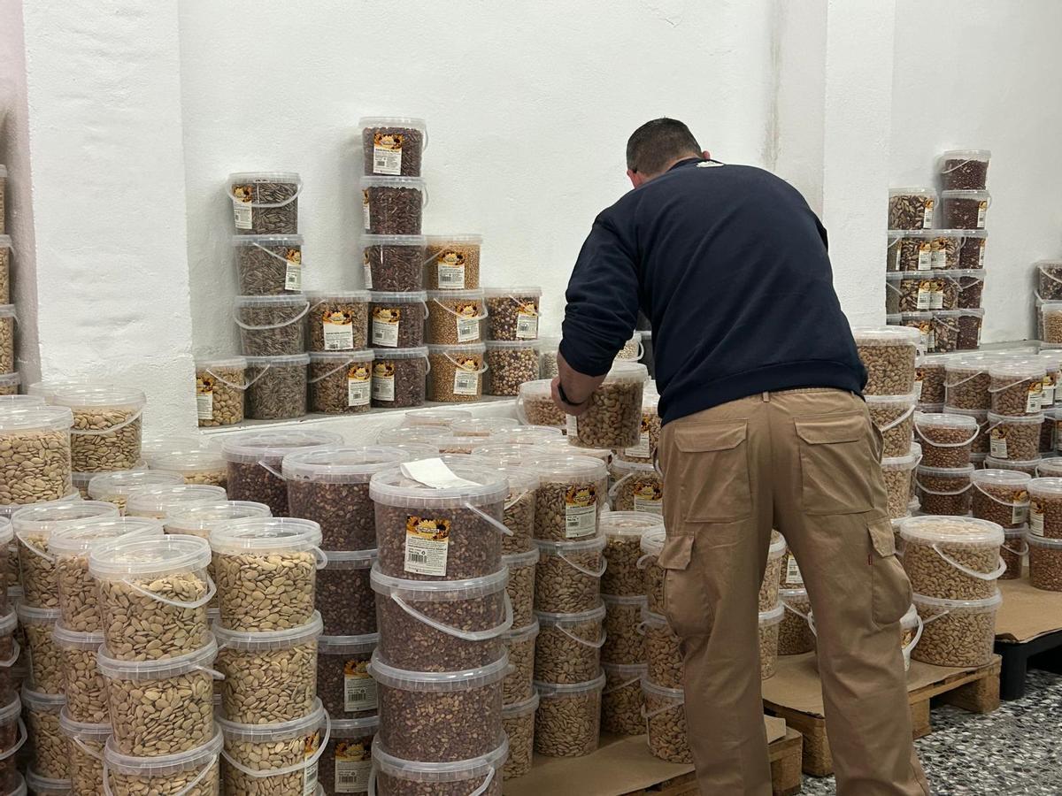 Productos listos para salir al mercado en las instalaciones de Disfrucandi.