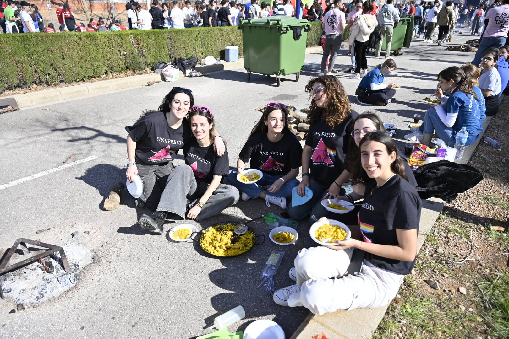 Galería: Búscate en la fiesta de Las Paellas de la UJI