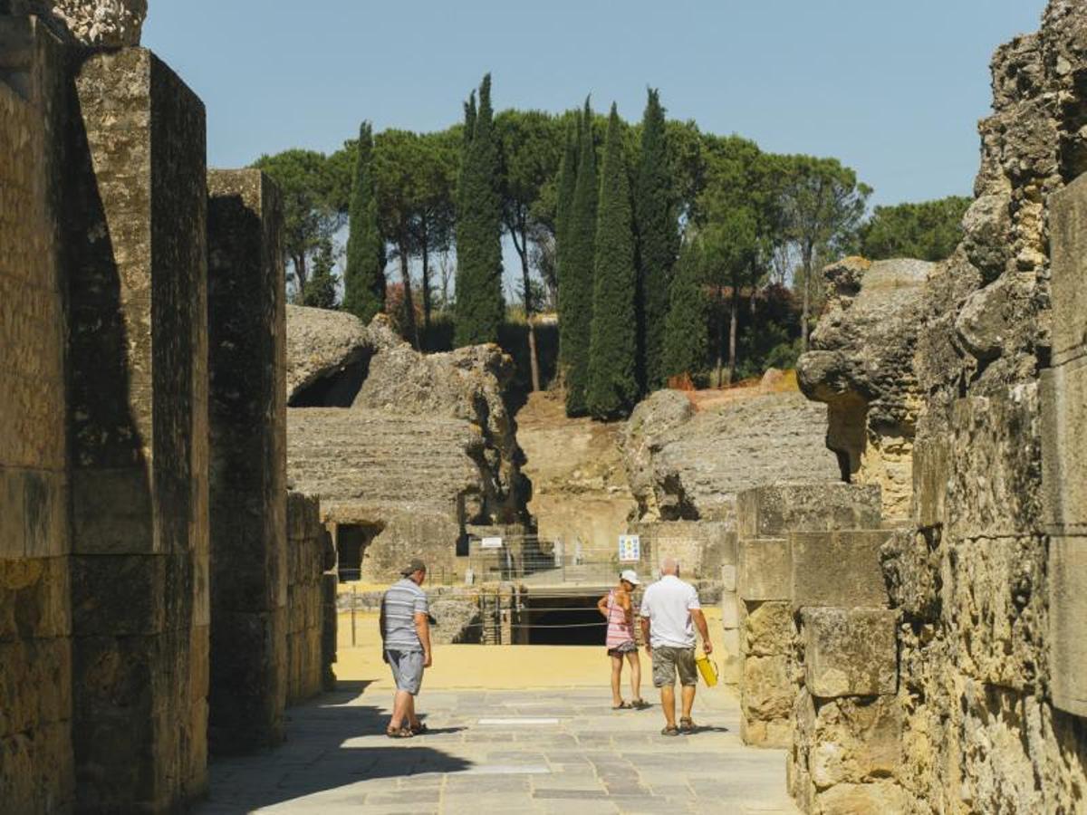 Santiponce, el pequeño pueblo de Sevilla en el que nacieron dos de los emperadores más reconocidos de toda Hispania
