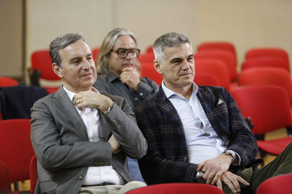 Girona. Casa Cultura. Acte electoral Joan Laporta (president del Barça FCB). Candidatura Defensem el Barça.