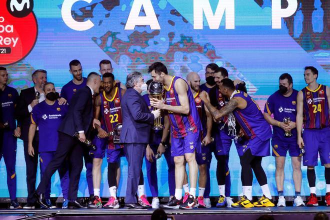 El FC Barcelona se proclama campeón de la Copa del Rey 2021 de baloncesto tras imponerse al Real Madrid en la final disputada en el WiZink Center.