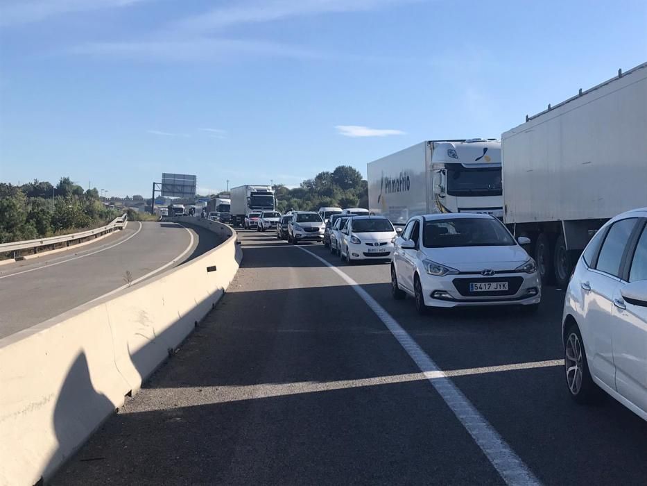 Primer dia de la vaga d'estudiants a Manresa