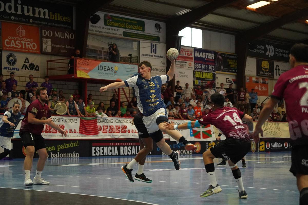 GALERÍA | Balonmano: Partido del BM Caja Rural Zamora contra el BM Romo