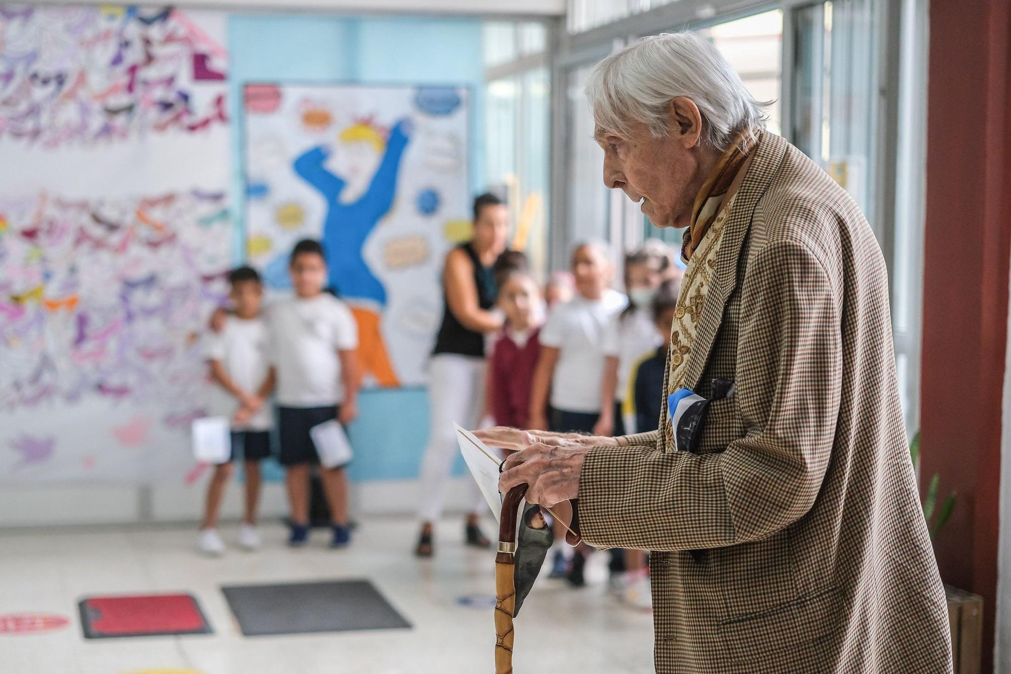 Pepe Dámaso visita el colegio Pepe Dámaso