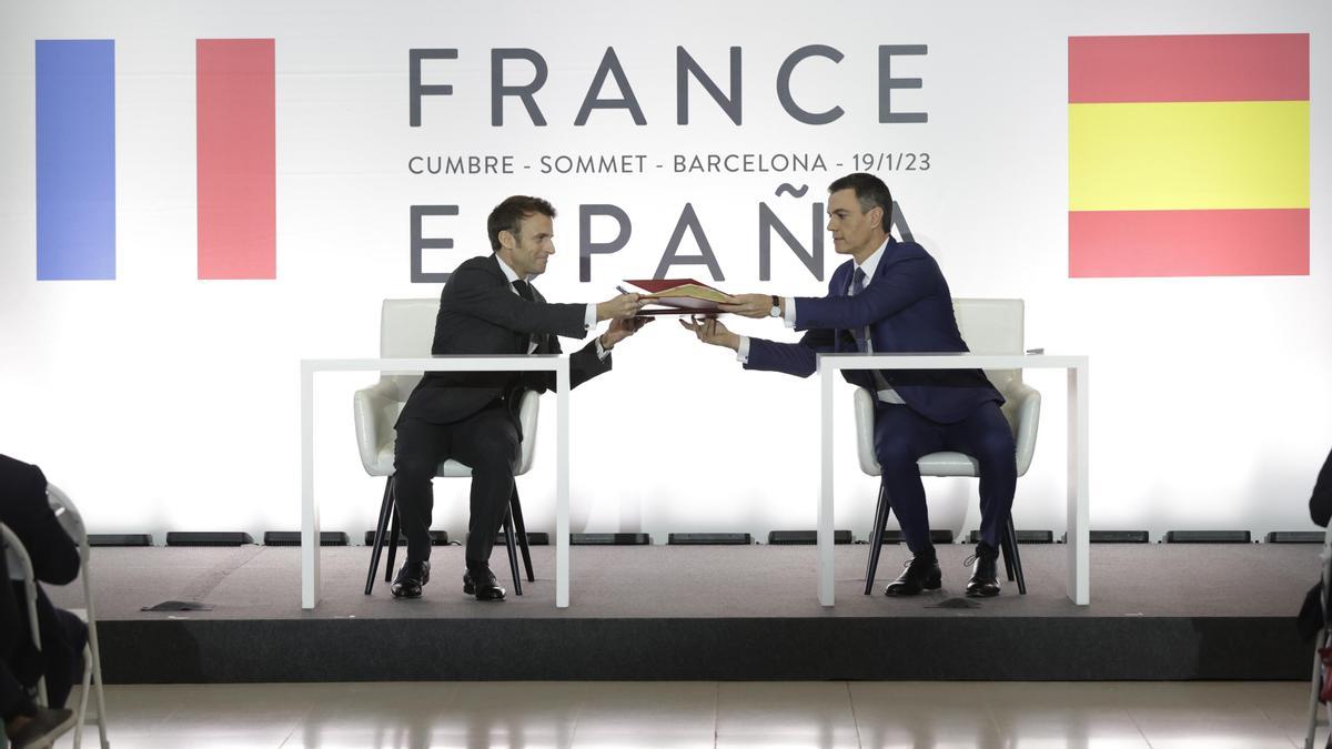 Emmanuel Macron y Pedro Sánchez