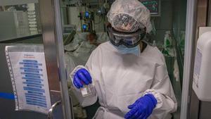 Els grans hospitals de Barcelona vacunaran més per alleujar els CAP