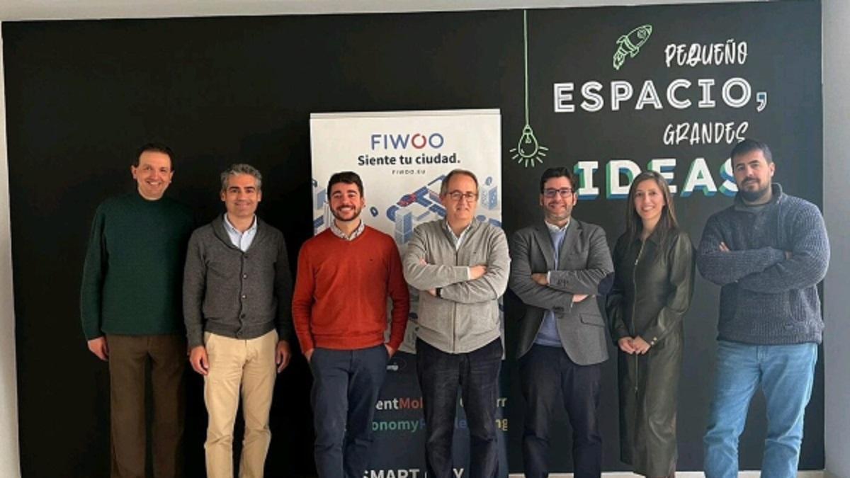 Integrantes del Aula de Transformación Digital FiWare de la UCO en la ceremonia de entrega de premios celebrada el miércoles 25 de enero en Sevilla.