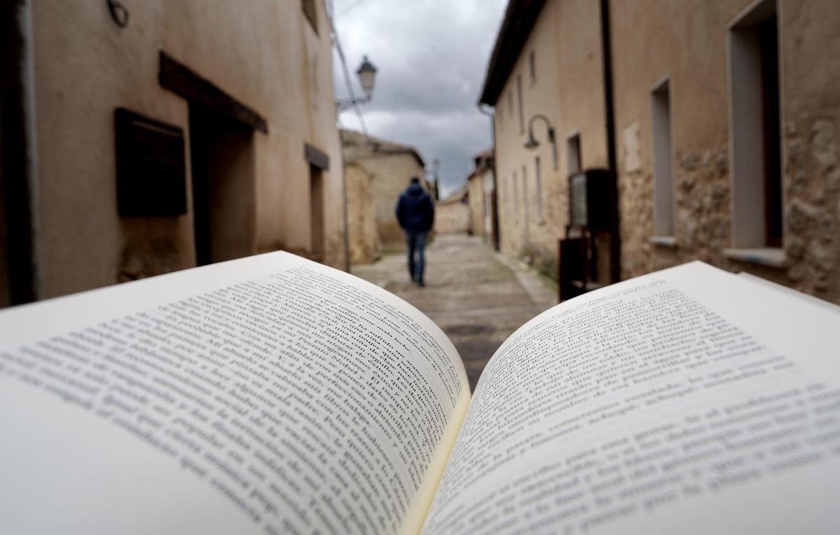 Urueña, Valladolid, el pueblo con más librerías que bares.