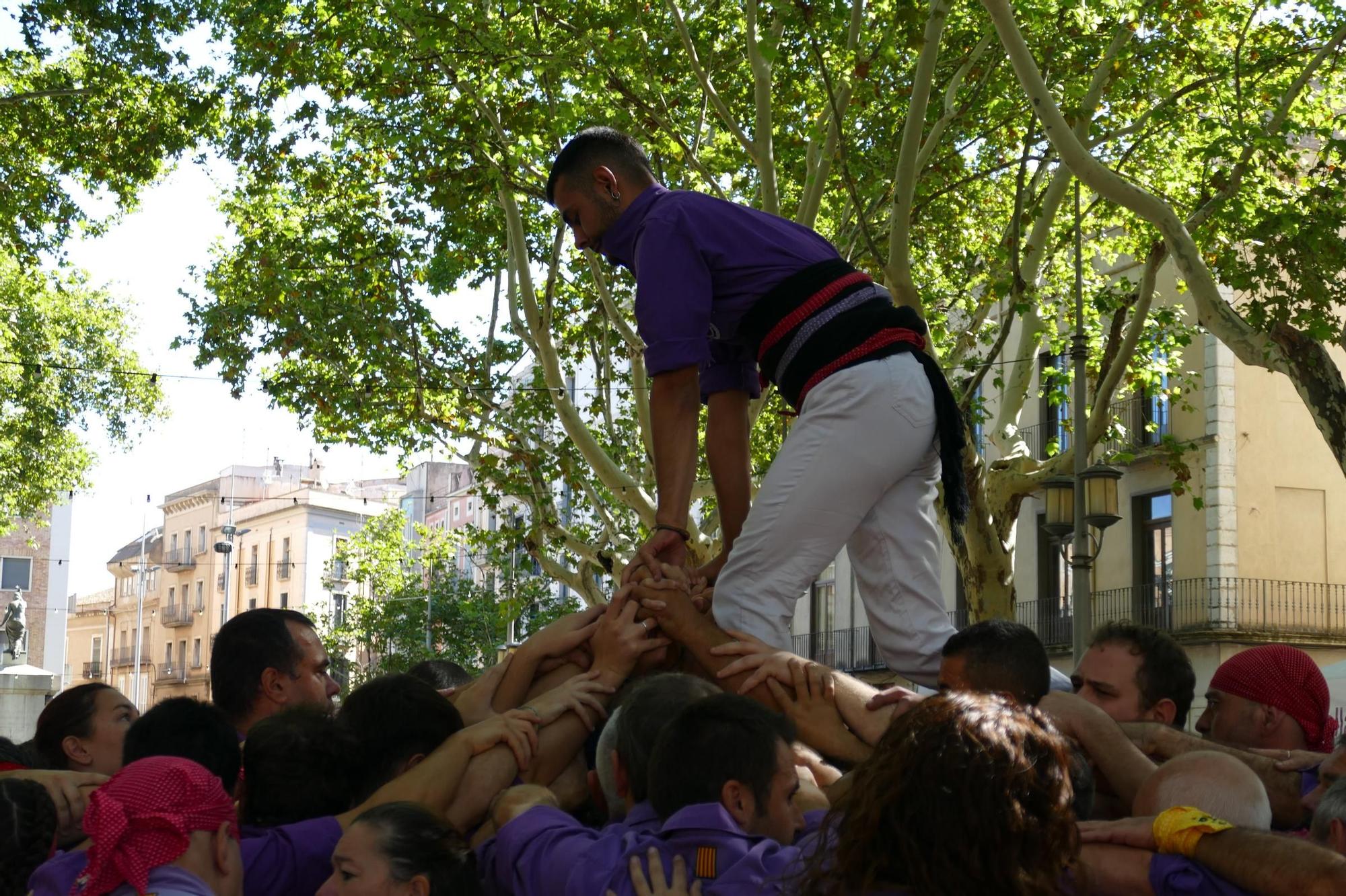 Els Merlots celebren la diada castellera d'aniversari a la Rambla de Figueres