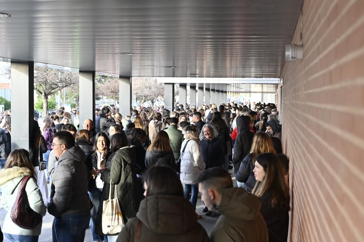 En imágenes I Oposiciones de Enfermería en Aragón