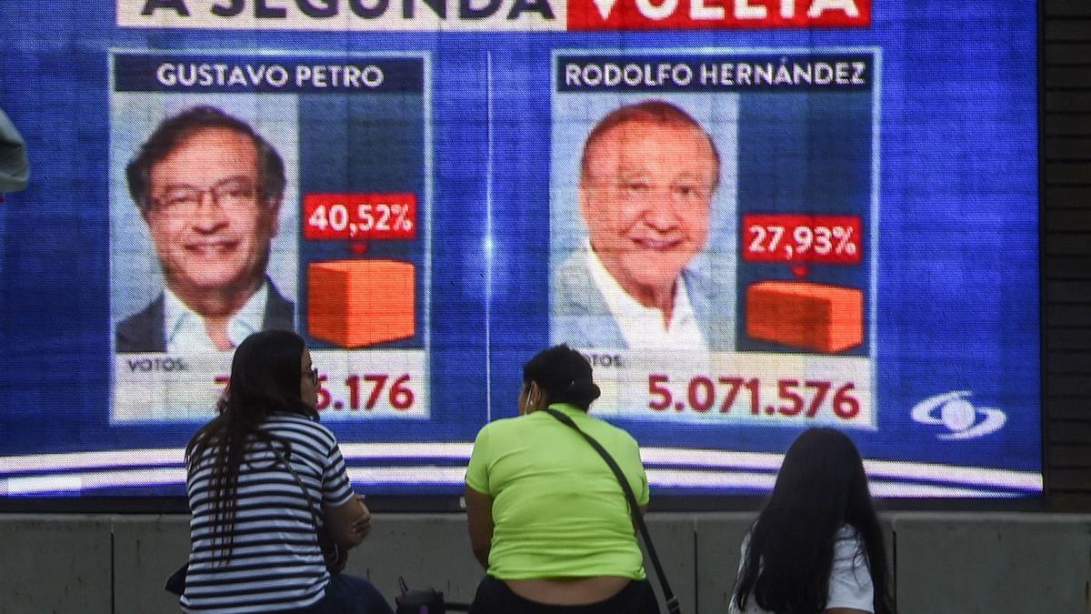 Los candidatos presidenciales de Colombia Gustavo Petro y Rodolfo Hernández.