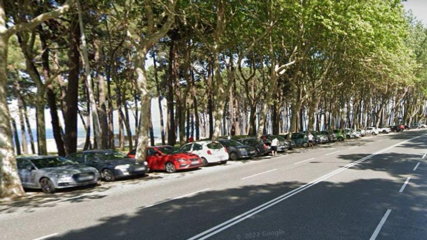 Hallan el cadáver de una mujer en el interior de un coche en Samil