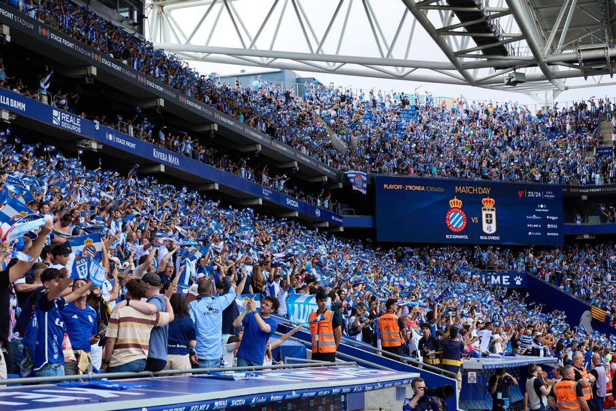 RCD Espanyol - Real Oviedo, final por el ascenso a Primera, en imágenes.