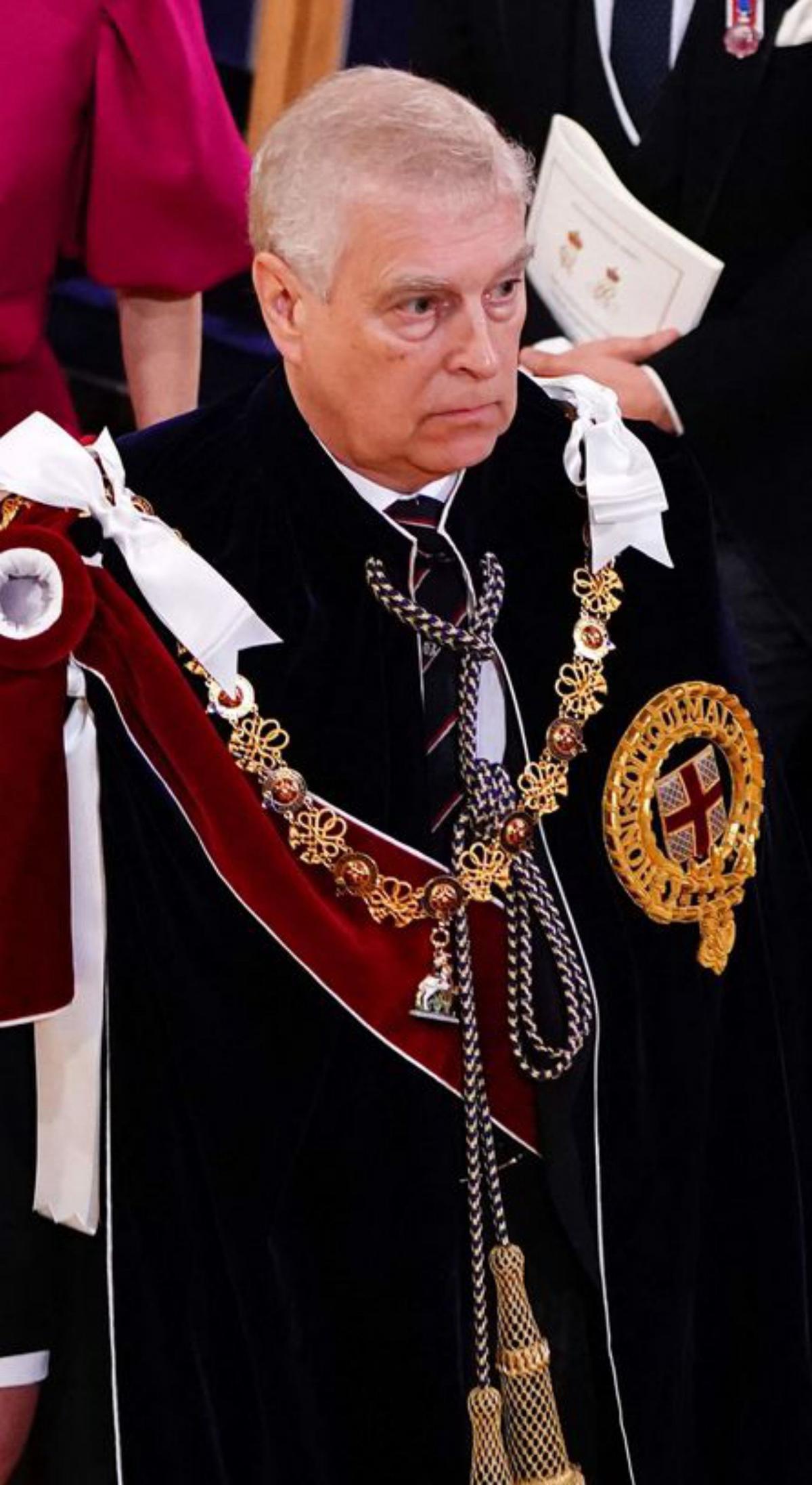 Carles III inicia el procés per retirar els títols al príncep Andreu Carles III inicia el procés per retirar els títols al príncep Andreu