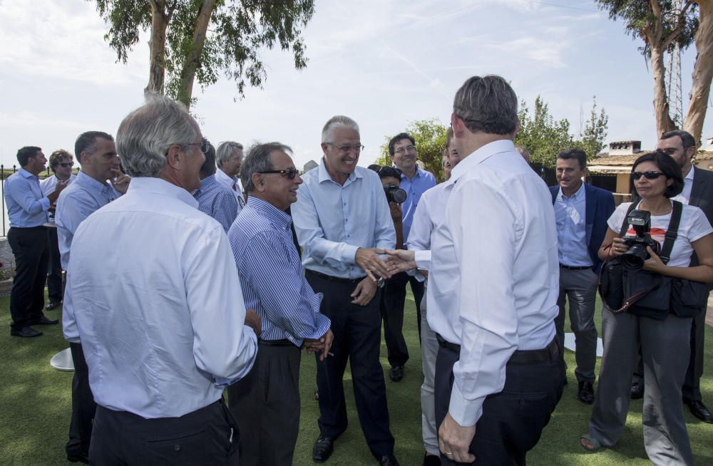 Encuentro entre empresarios y el Consell