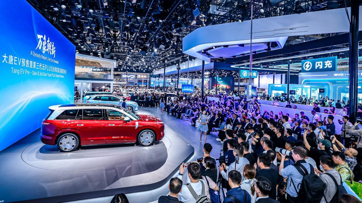 Exposición  de BYD en el Salón de Pekín