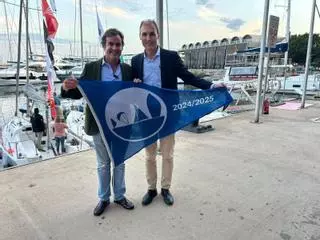 El Real Club de Regatas de Alicante recibe el Gallardete Azul de la Federación de Vela de la Comunitat Valenciana