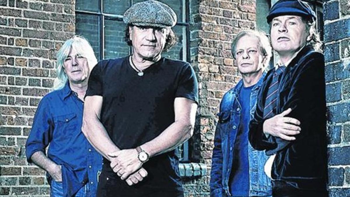 Foto promocional de la banda de rock AC/DC.