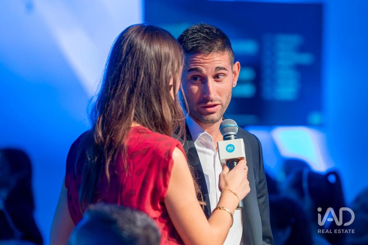 Lucas Castro durant una entrevista a la Convenció Nacional de iad Espanya 2025 a la Ciutat de les Arts i les Ciències de València