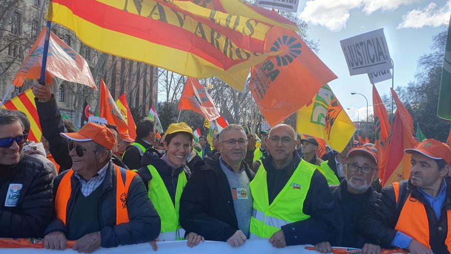 GALERÍA | Los agricultores zamoranos &quot;pitan&quot; en la tractorada de Madrid