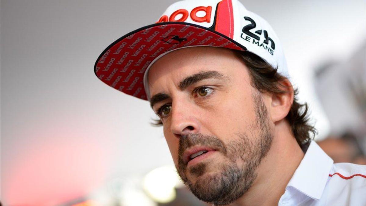 Fernando Alonso sigue sin definir su futuro