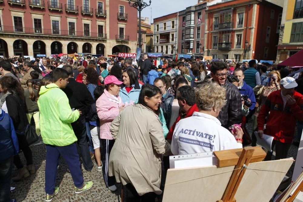 Mercadillo organizado por centros educativos