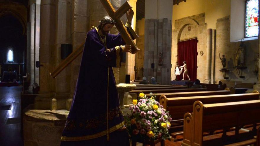 Pasos de la Semana Santa de Benavente. | E. P.