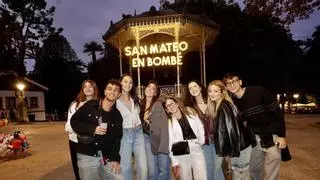 San Mateo ya abarrota Oviedo: Incondicionales del chupinazo, estudiantes y amantes del tardeo toman el Campo y el Antiguo