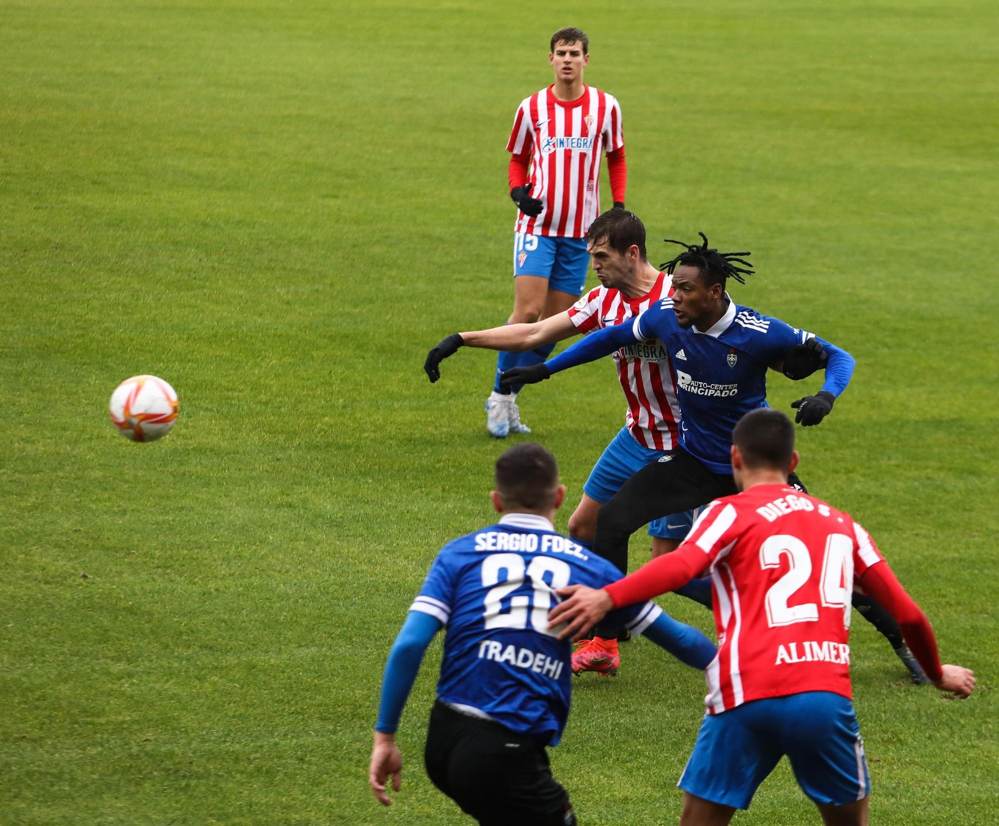 Las imágenes de la primera jornada de año en Tercera División