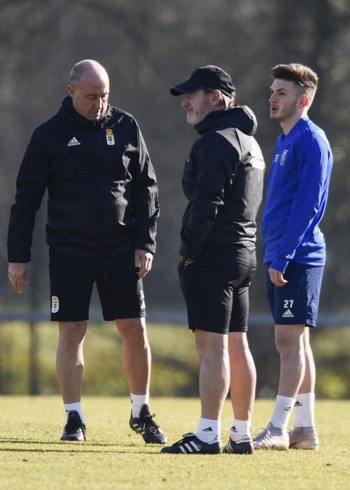 Entrenamiento del Real Oviedo tras ganar en Soria