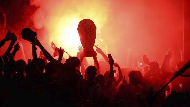 La copa que encendió la noche en Ibiza | TONI ESCOBAR