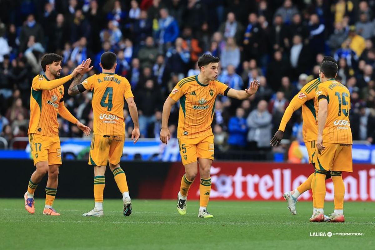 El Albacete cayó por 2-1 en Riazor frente al Deportivo de la Coruña en su último partido fuera de casa.