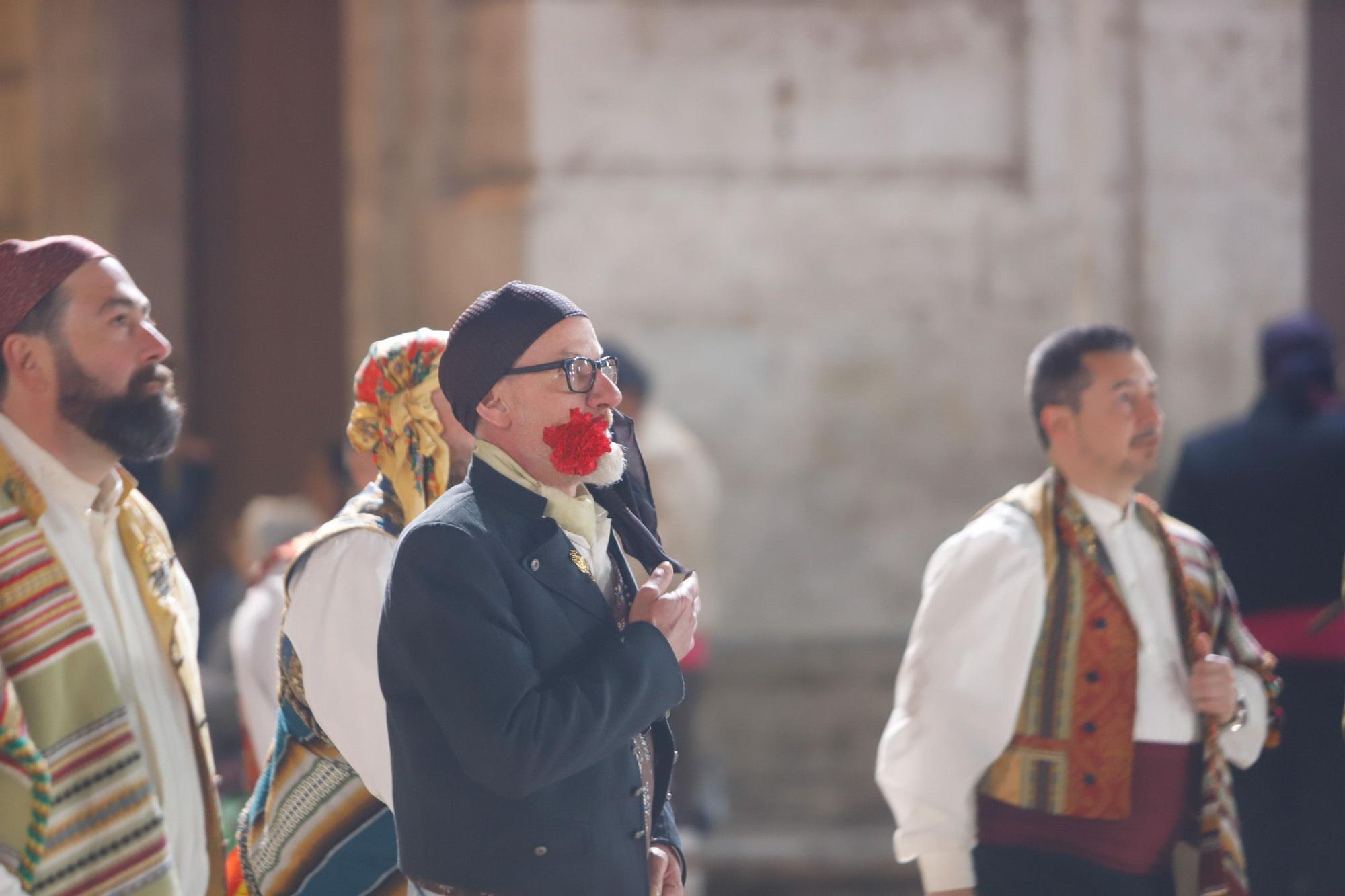 Búscate en el segundo día de la Ofrenda en la calle San Vicente entre las 24 y la 1 horas