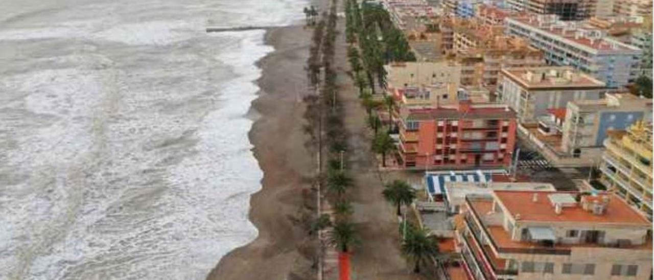 Costas quiere convertir la avenida Mare Nostrum en un paseo marítimo peatonal antes de construir espigones.