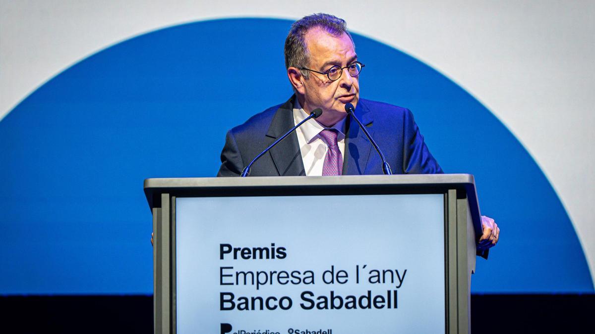 Albert Sàez, director de El Periódico, durante su parlamento en el acto de entrega de los premios Empresa del Año 2024
