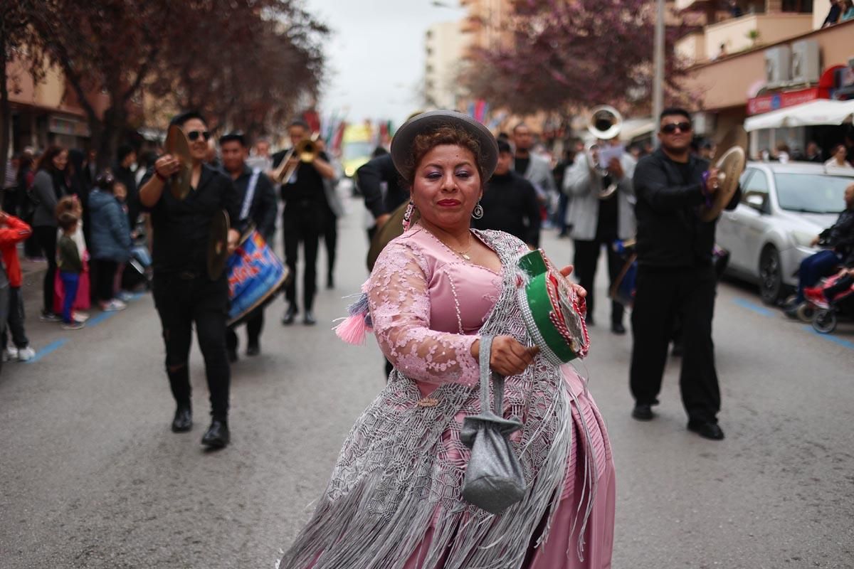 Búscate en las imágenes de la rúa de Carnaval de Ibiza