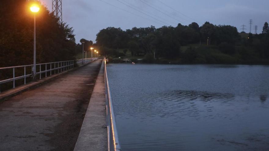 Habla el hombre que rescató a las dos niñas heridas graves al caer a un pantano: &quot;No se me olvidarán los gritos de la madre&quot;