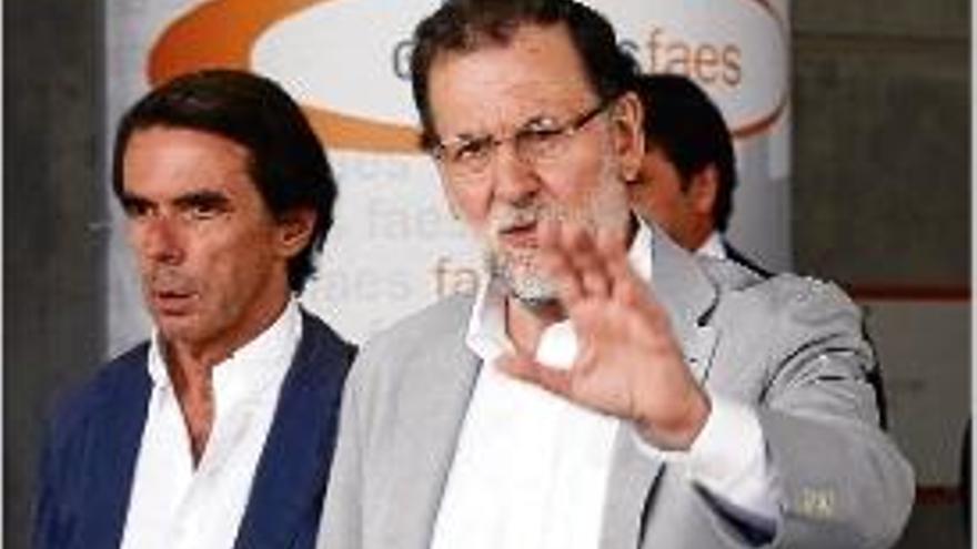 Mariano Rajoy i José María Aznar, ahir.
