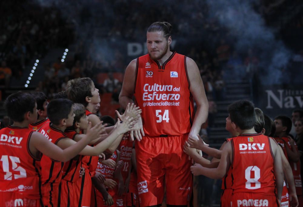 Todas las imágenes de la emotiva presentación del Valencia Basket 2016/17