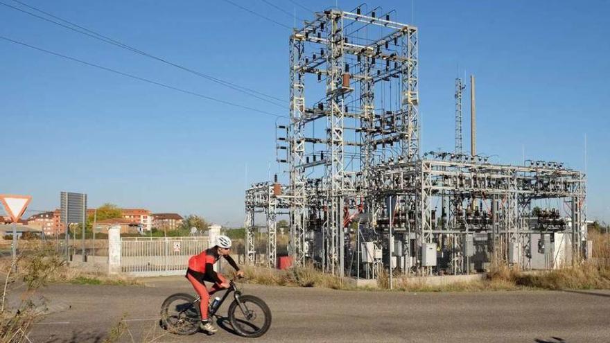 El Contencioso cuestiona la legalidad de la tasa de basuras tras una demanda de Iberdrola