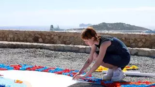 Plástico convertido en arte en Dalt Vila