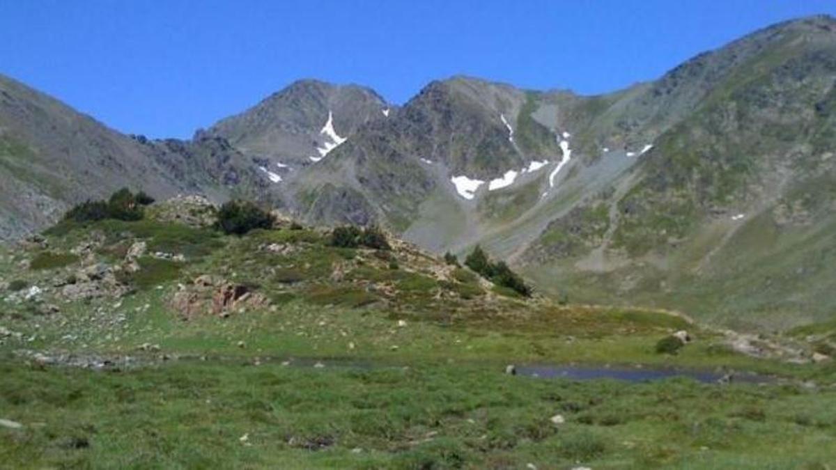El Carlit, a l'estiu