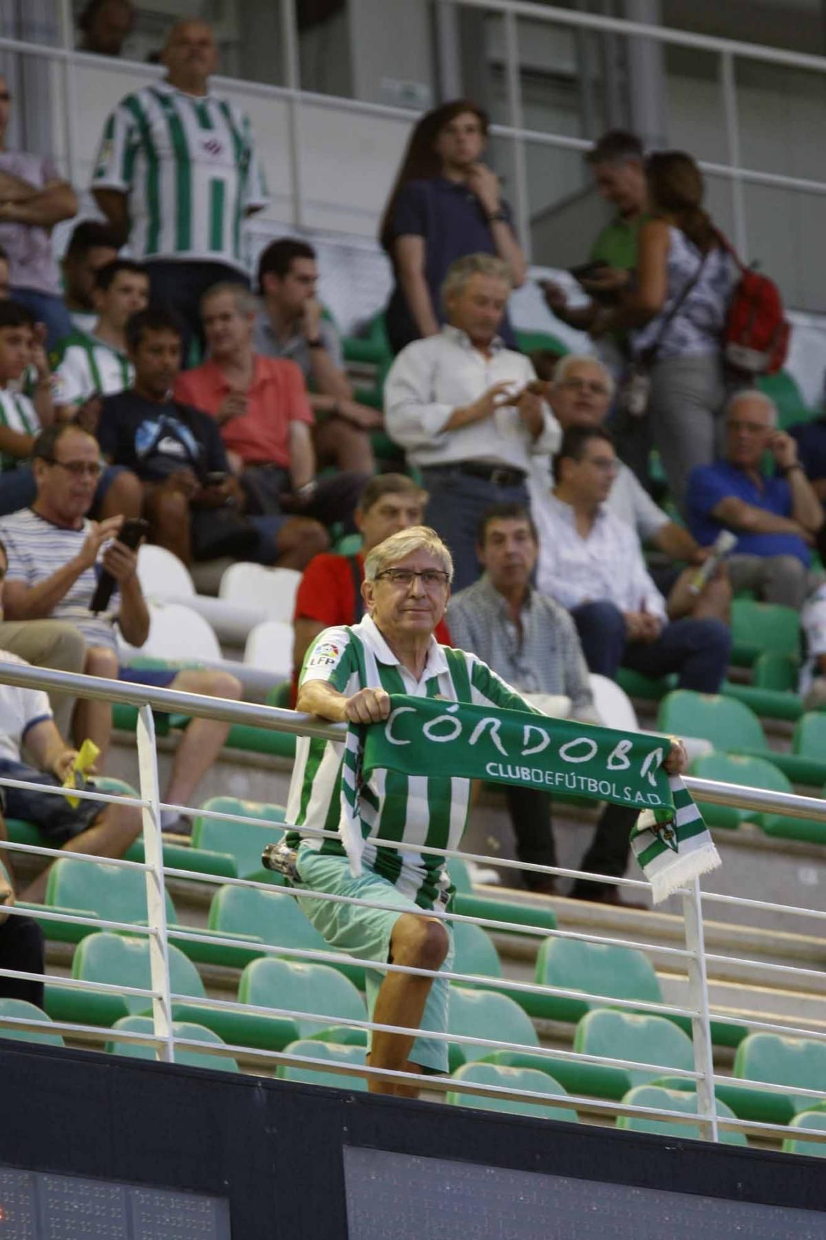 Los aficionados en el Arcángel