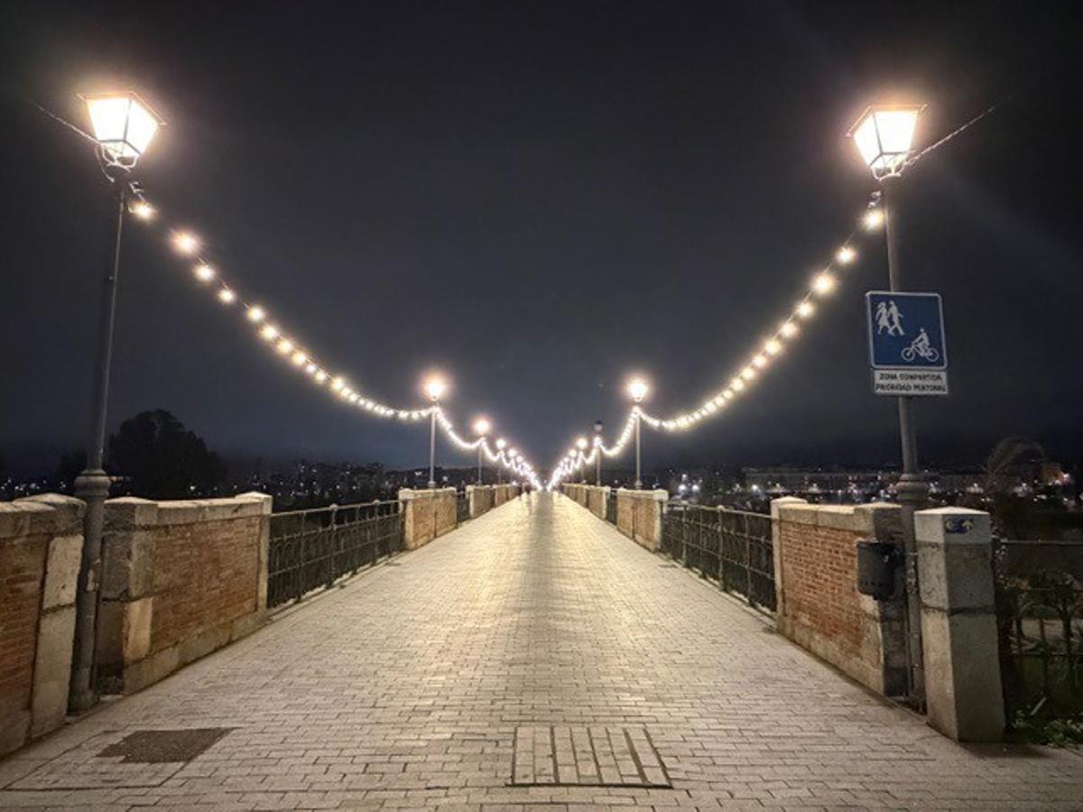 Iluminación del Puente de Palmas de Badajoz